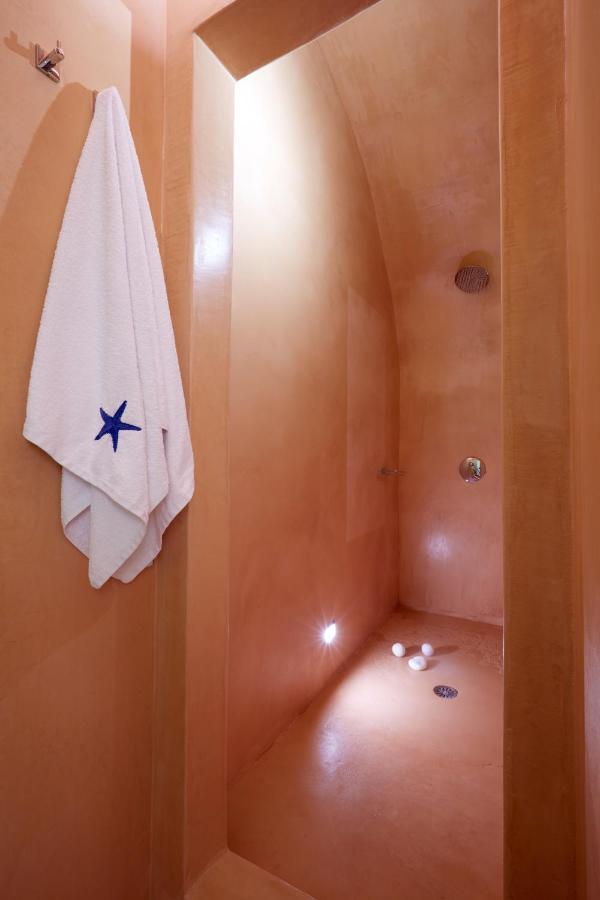 Caldera Gem Suites ثيرا المظهر الخارجي الصورة